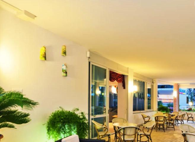 Hotel Gimm Bibione Exterior foto