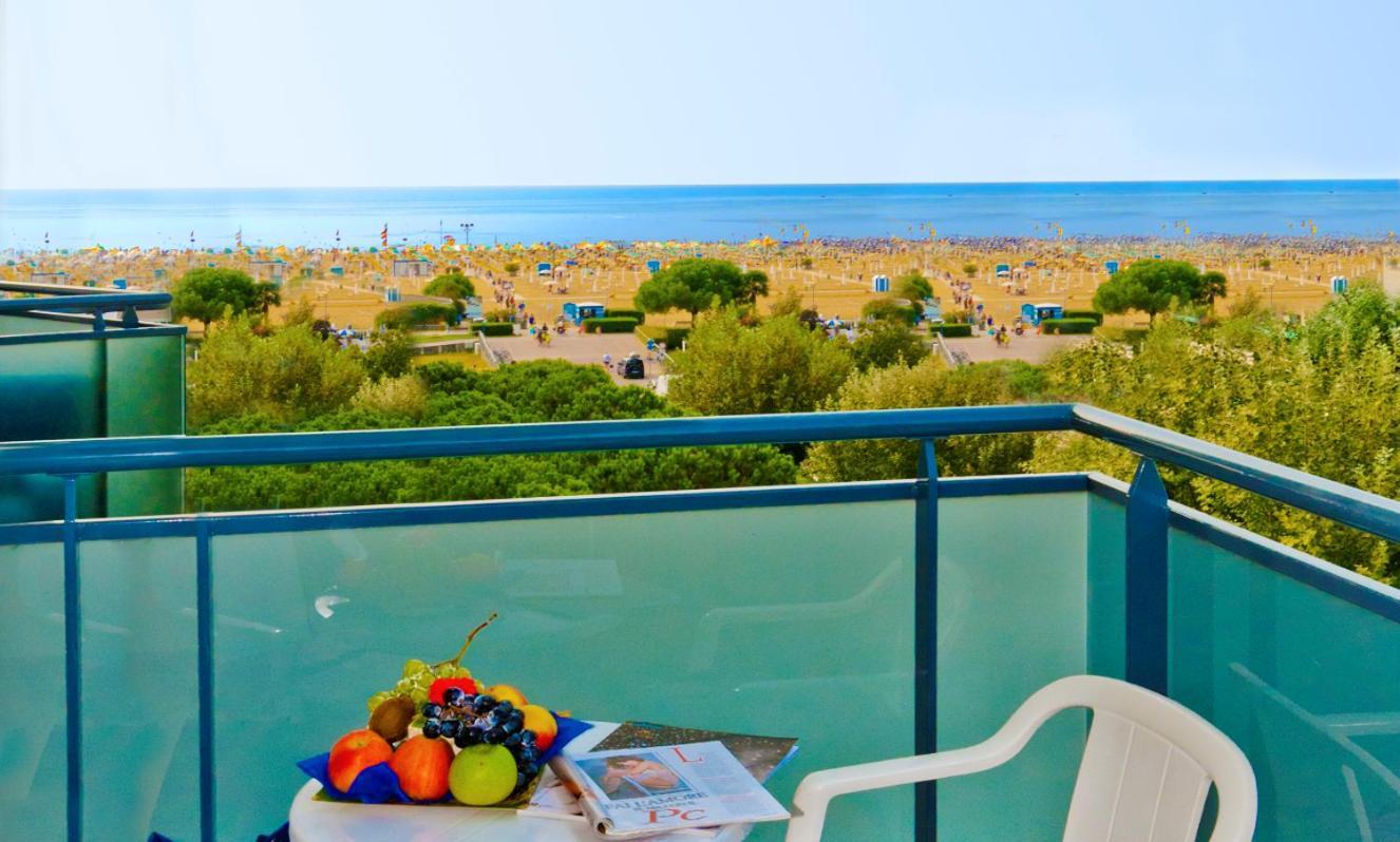 Hotel Gimm Bibione Exterior foto